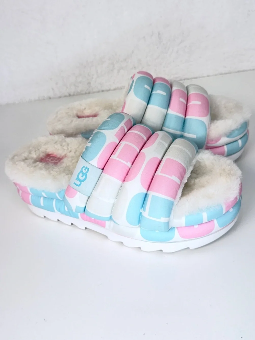 UGG Pride Maxi Platform Slide Sandal Pink Blue Size 8 multicolor Summer sandal - Picture 6 of 11